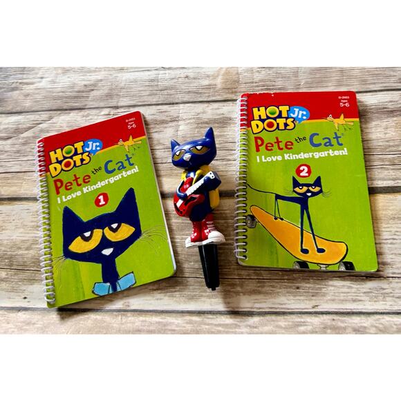 PETE THE CAT-HOT DOTS ACTIVITY SET - Picture 2 of 15
